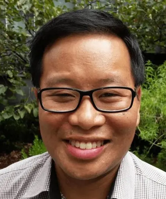 /assets/img/stackx-cybersecurity-2025/speaker-images/heng_mok.webp
