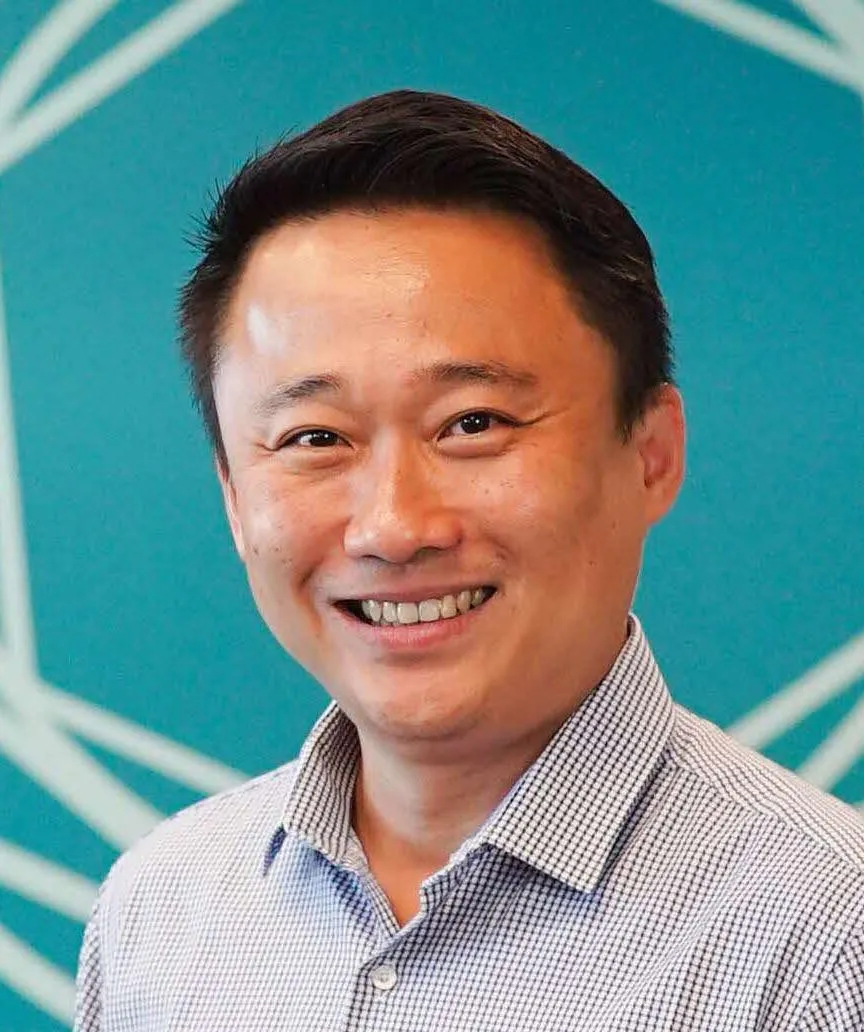 /assets/img/stackx-cybersecurity-2025/speaker-images/henry_ong.webp